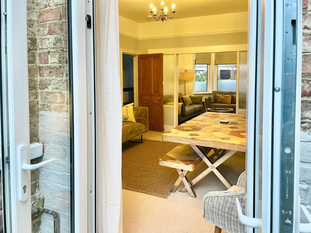 Woodvale Villa York Exteriör bild